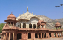 阿尔瓦尔城市宫殿