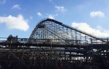 Arkle Memorial Statue