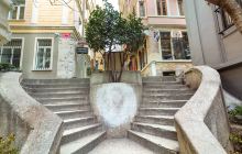 Kamondo Stairs