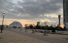 Memorial Statue of Emigrants B...