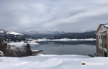 Piatra Fantanele Monastery
