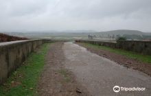 The Cyclopean Wall