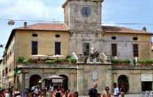 Piazza Eroe dei Due Mondi