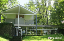 Karuizawa Highlands Library