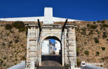 Porta dos Currais