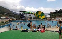 米箩半方塘水上乐园