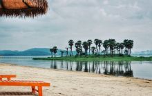 东湖疑海沙滩浴场