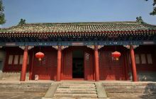 望海山临潮湖公园