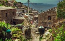 青山角