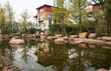 凤凰谷乐活小镇55℃温泉