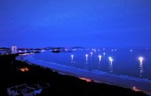 海滨广场(金銮湾大酒店南)