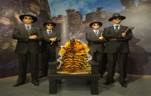 贵州多彩名人蜡像馆