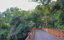 莲花山公园(天马山庄东南)
