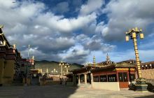 松赞林藏文化博览中心