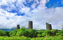 秀巴千年古堡群