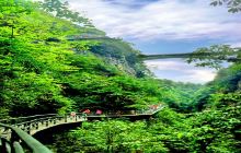 恩施地心谷景区石门河