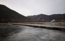 桃林口水库建设纪念碑