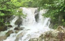 白水冲瀑布