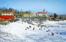 平山神鹿滑雪场