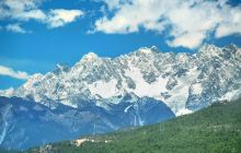 哈巴雪山