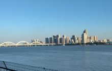 大连市金州区和平路商业步行街